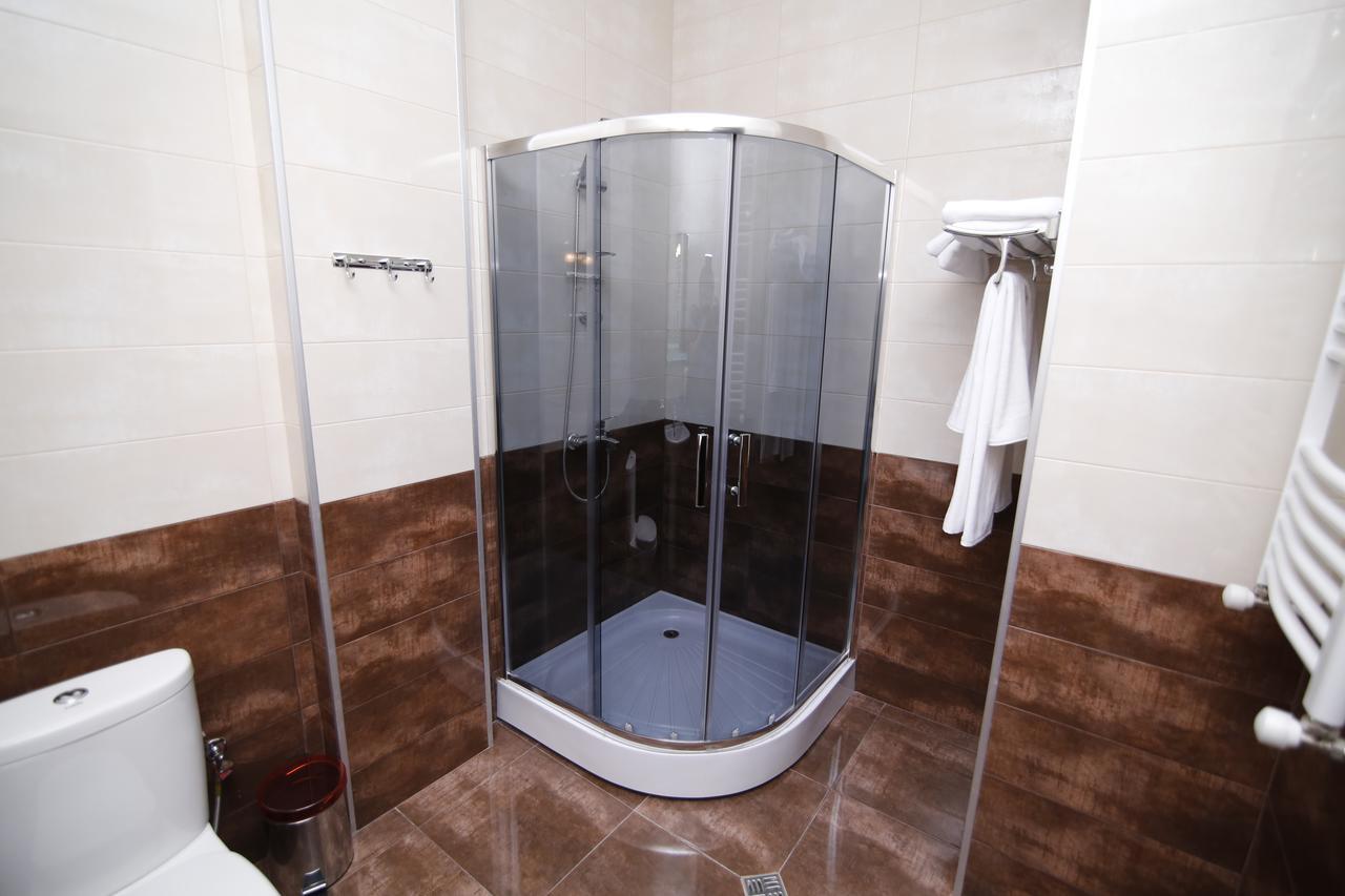 Hills Hotel Тбилиси Екстериор снимка